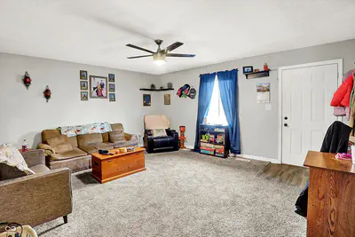 308 Winters Way, Carthage - 44