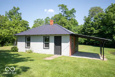 1000 County Road 55, North Vernon - 59