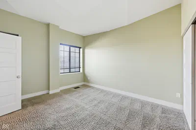 825 Delaware Street, Indianapolis - 19