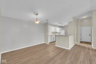 209 Faulkner Court, Carmel - 24