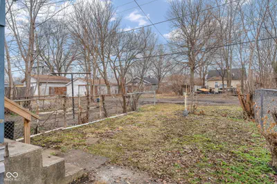 933 Ewing Street, Indianapolis - 58
