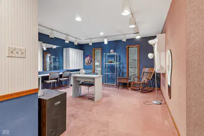 125 7th Street, Gas City - 12