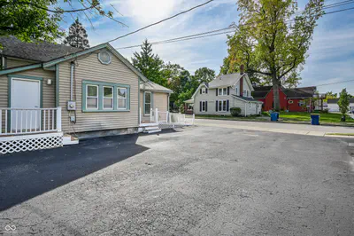 610 Rangeline Road, Carmel - 22