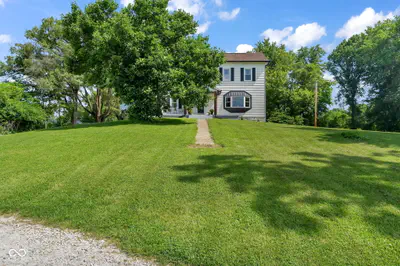 3247 County Road 100, Greencastle - 47