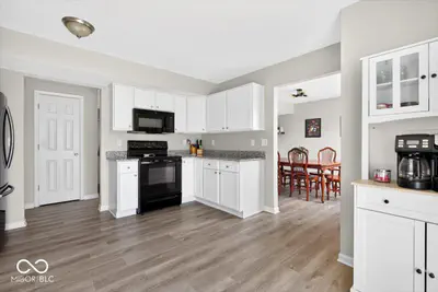 3837 Bressingham Drive, Indianapolis - 3