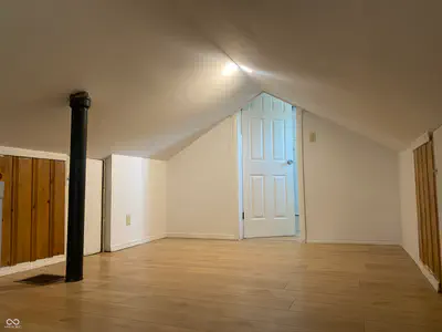 1310 Lasalle Street, Indianapolis - 17