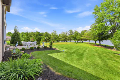 4025 Lochview Court, Bargersville - 7