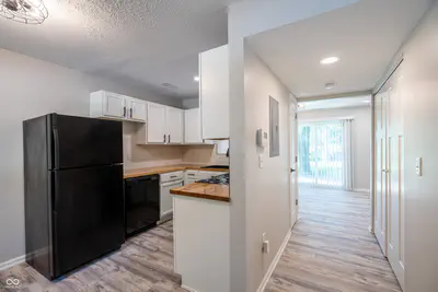 1309 Senate Avenue, Indianapolis - 6