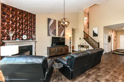 10917 Hunter Lake Lane, Indianapolis - 10