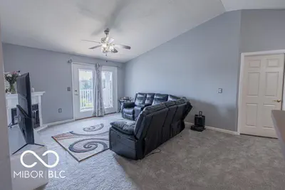 6239 Amber Creek Lane, Indianapolis - 6
