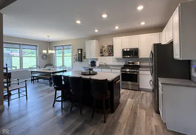 1710 Cessna Boulevard, Martinsville - 10