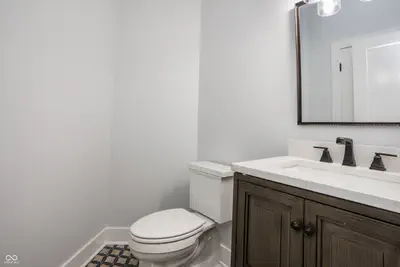 8641 Fawn Lake Circle, Indianapolis - 37