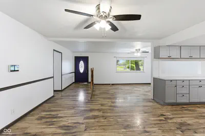 5023 Shelbyville Road, Indianapolis - 13