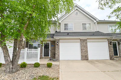 11437 Enclave Boulevard, Fishers