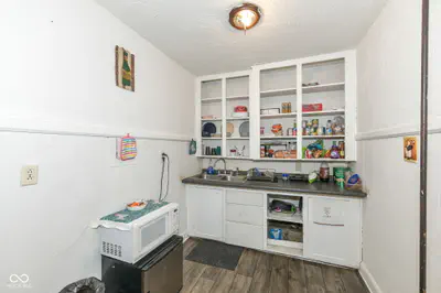 1120 30th Street, Anderson - 17