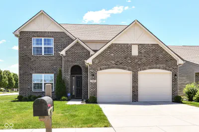 10917 Hunter Lake Lane, Indianapolis