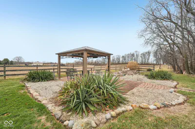 4650 County Road 650, North Salem - 79