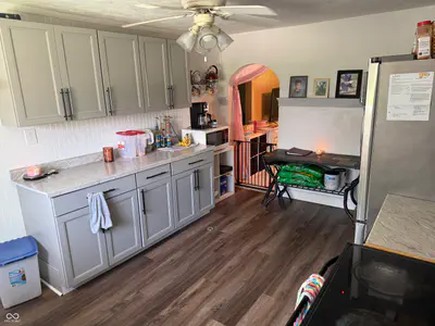 901 Columbia Avenue, Alexandria - 11