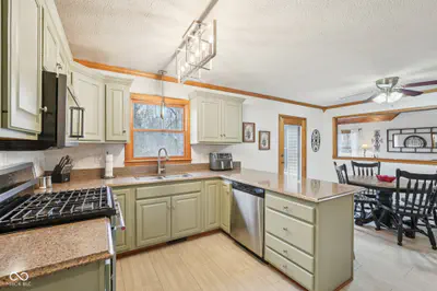 4650 County Road 650, North Salem - 37