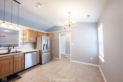 7912 Bitternut Drive, Indianapolis - 8