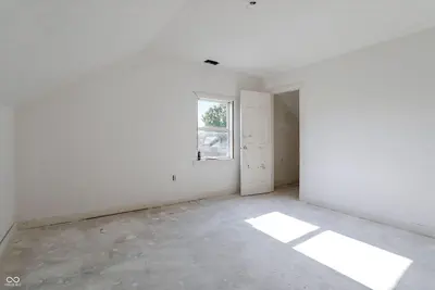 817 Division Street, Indianapolis - 32