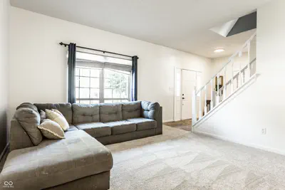 8688 Buffett Parkway, Fishers - 18