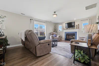 2536 Lorentson Court, Kokomo - 17
