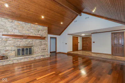8649 Bay Colony Drive, Indianapolis - 22
