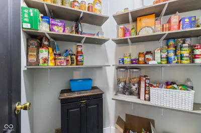 797 Hickory Pine Drive, New Whiteland - 17