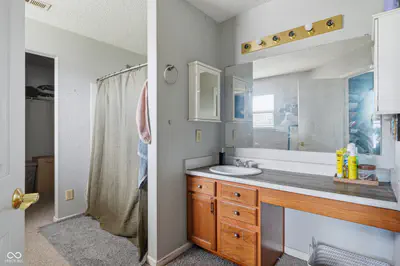 6345 Graybrook Circle, Indianapolis - 21