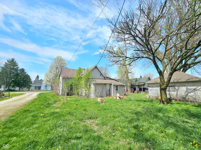 415 Independence Street, Windfall - 5