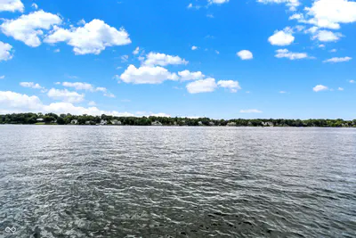 9088 Nautical Watch Drive, Indianapolis - 2
