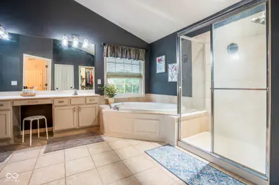 11667 Shadowwood Court, Zionsville - 24