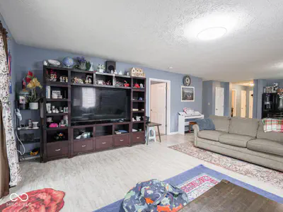 8218 Devon Avenue, Indianapolis - 22