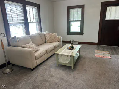 28 Beveridge, Greencastle - 2