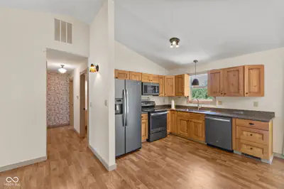 1630 400, Bargersville - 12