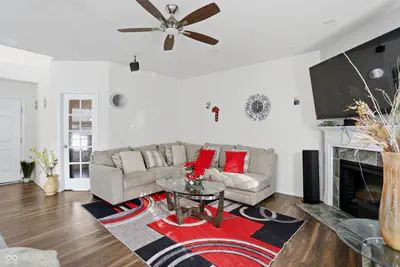 3621 Miesha Drive, Indianapolis - 4