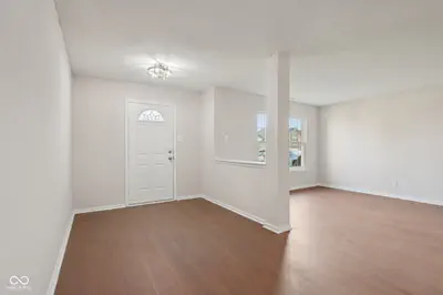 10827 Zimmerman Lane, Indianapolis - 5