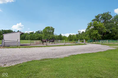 6070 County Road 200, Avon - 46