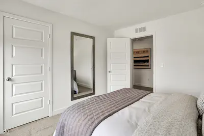 1704 Woods Edge Drive, Greenwood - 33