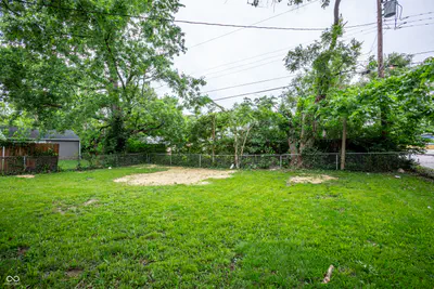 2042 Kessler Boulevard North Drive, Indianapolis - 20