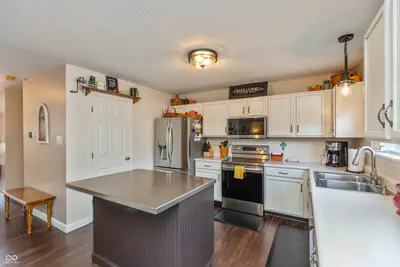 2426 Manita Drive, Indianapolis - 35