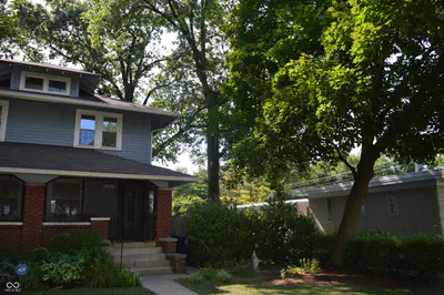 6048 College Avenue, Indianapolis