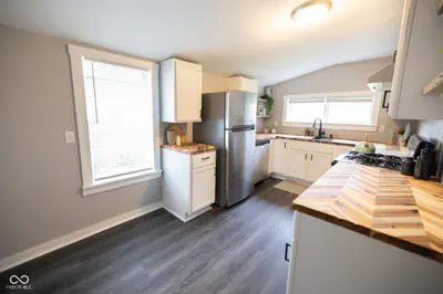 315 Seward Street, Russiaville - 32