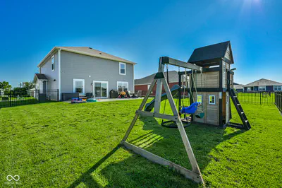 1435 Fleming Drive, Greenfield - 32