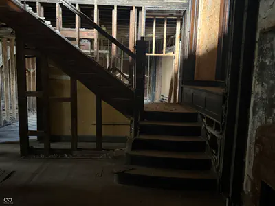 2854 Illinois Street, Indianapolis - 25
