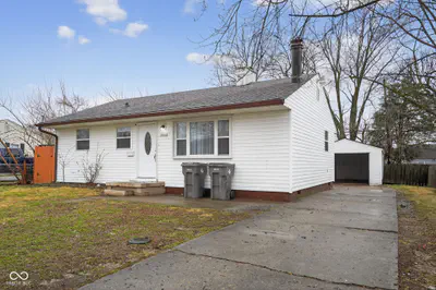 2240 Saint Peter Street, Indianapolis - 14