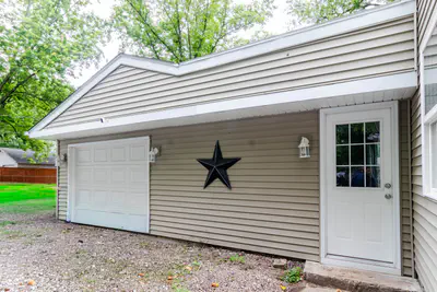 2011 Rosewood Avenue, Anderson - 6