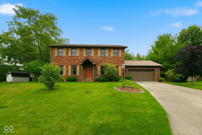 7921 Springwater Court, Indianapolis