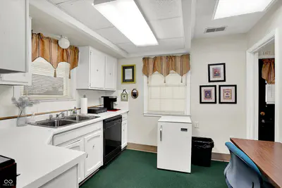 1101 Shadeland Avenue, Indianapolis - 24
